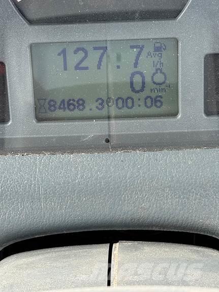 Valtra T203 曳引機