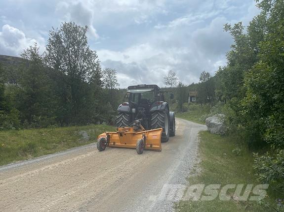 Valtra T203 曳引機