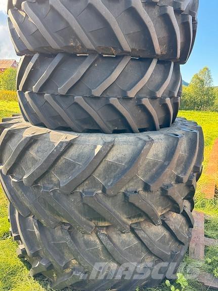 Valtra T214 Versu 曳引機