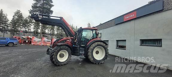 Valtra T234 曳引機