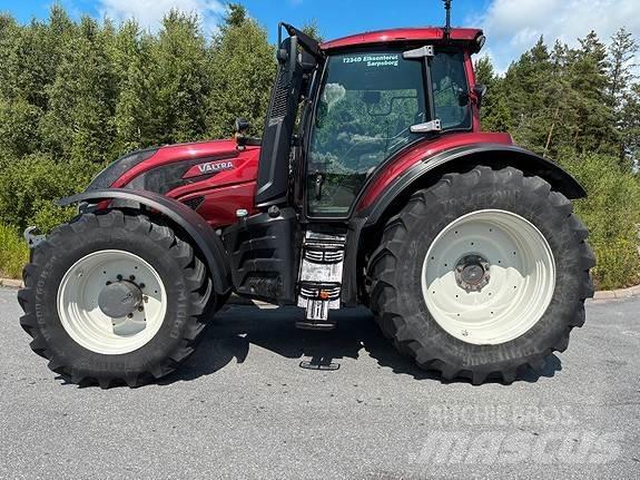 Valtra T234D 曳引機