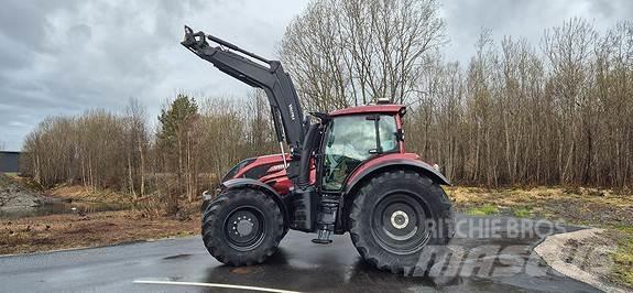 Valtra T234D ST 曳引機