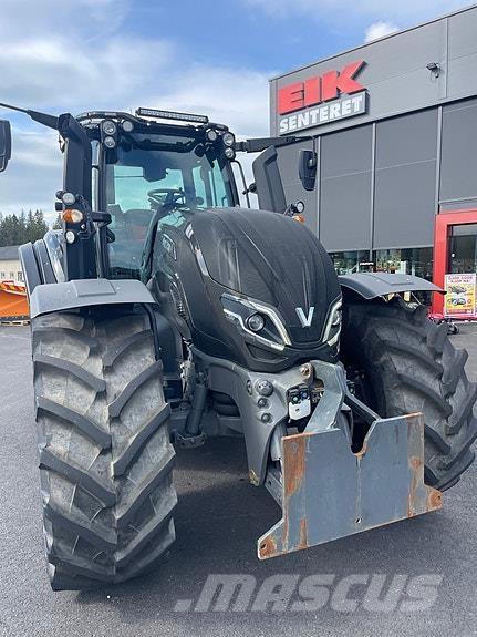 Valtra T235 曳引機