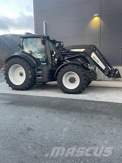 Valtra T235 Direct 曳引機