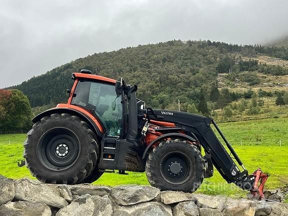 Valtra T235D 曳引機