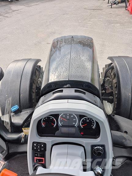 Valtra T254V 曳引機