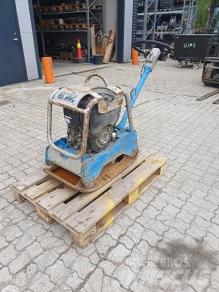 Weber CR 4 E 瀝青攤舖機/鋪路機