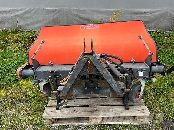   其他路面和雪地機械