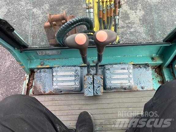 Yanmar B15 小型挖土機/掘鑿機<7t(小型挖掘機)