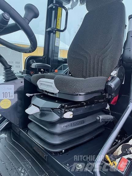 Yanmar V7 輪胎式裝載機