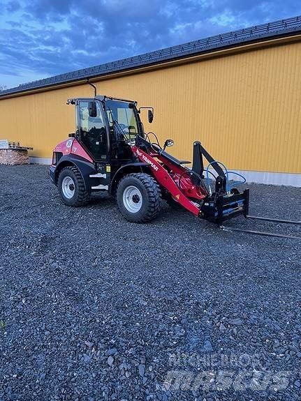 Yanmar V7 輪胎、車輪和輪圈
