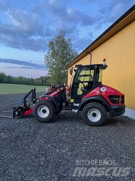 Yanmar V7 輪胎式裝載機