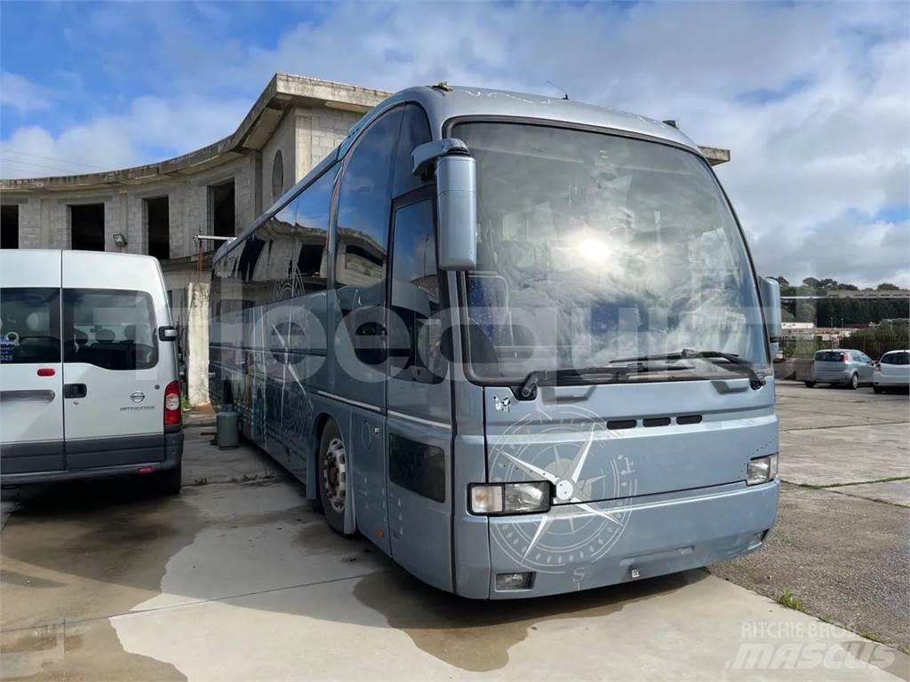 Iveco 380 長途公共汽車