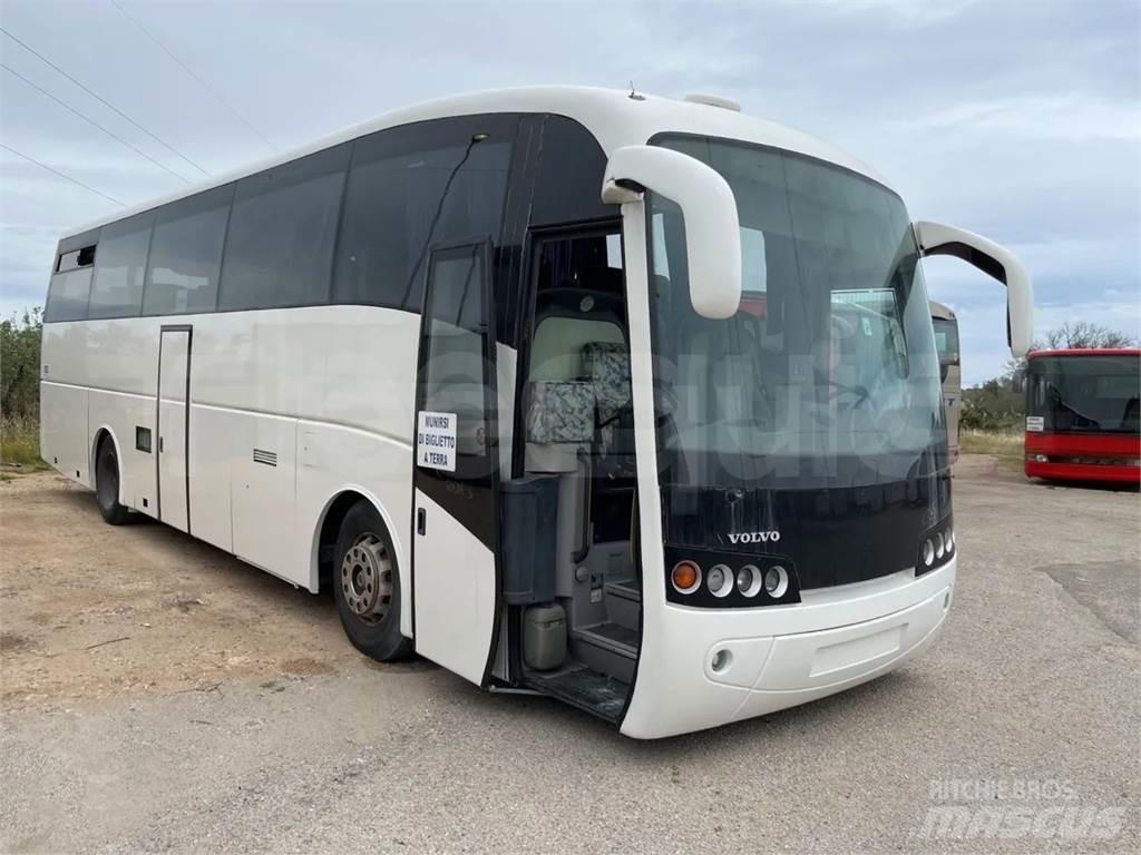 Volvo B12 長途公共汽車