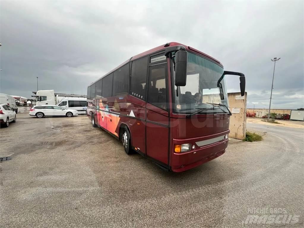 Volvo B12 長途公共汽車