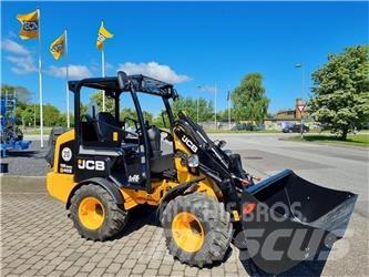 JCB 403 AGRI 小型裝載機