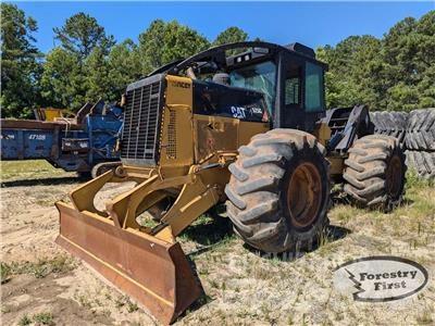 CAT 525C 集材機