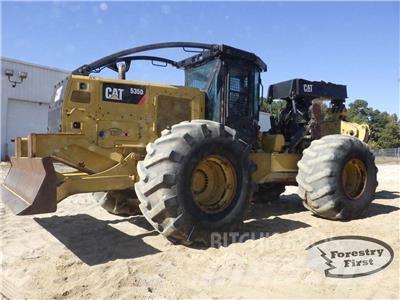 CAT 535D 集材機
