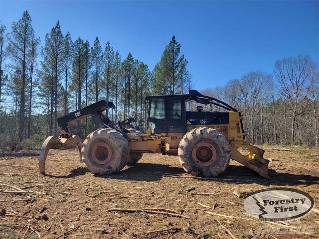 CAT 545C 集材機