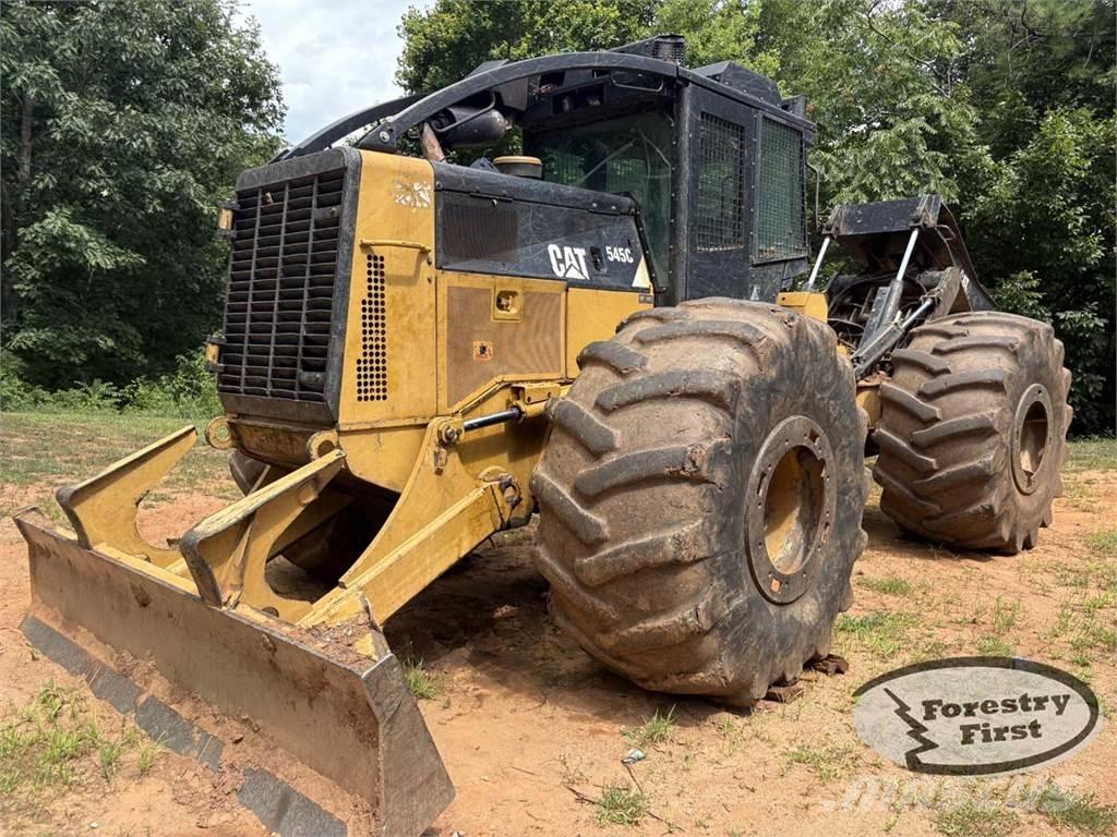 CAT 545C 集材機