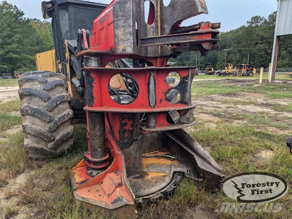 CAT 553C 伐木歸堆機