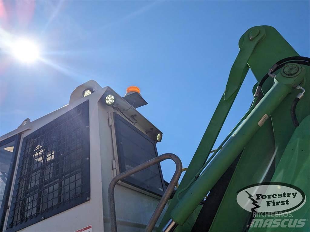 Sennebogen 830E 鉗式裝載機