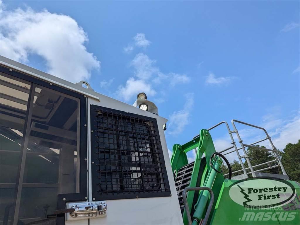 Sennebogen 830E 鉗式裝載機