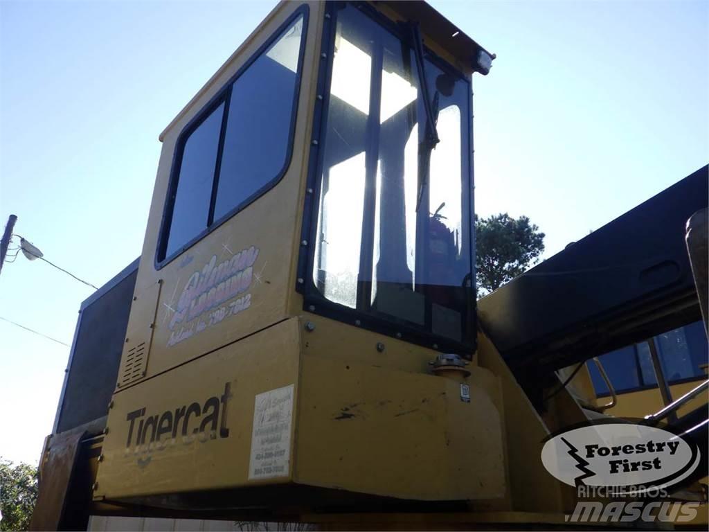 Tigercat 234 鉗式裝載機