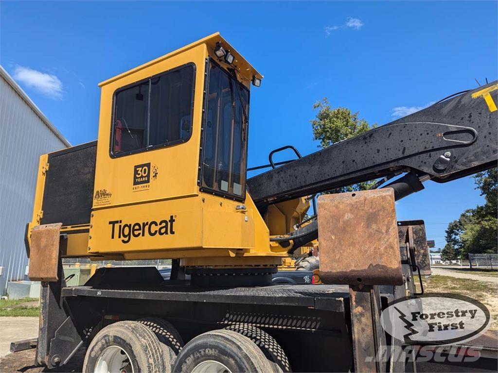 Tigercat 234b 鉗式裝載機
