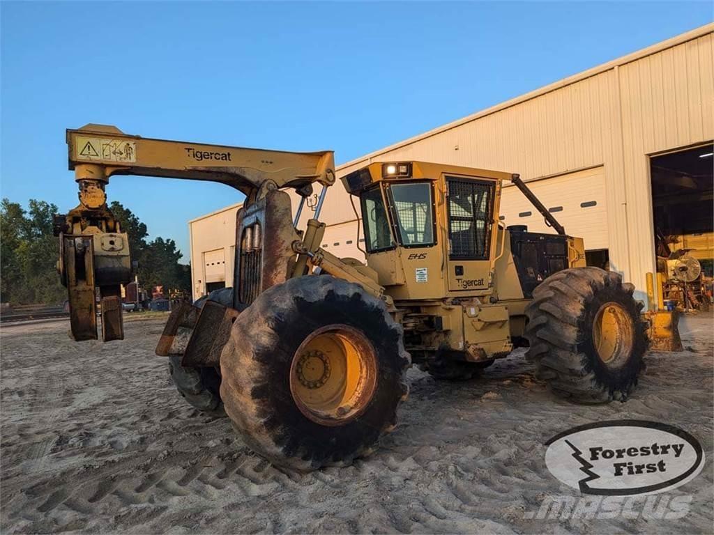 Tigercat 610E 集材機