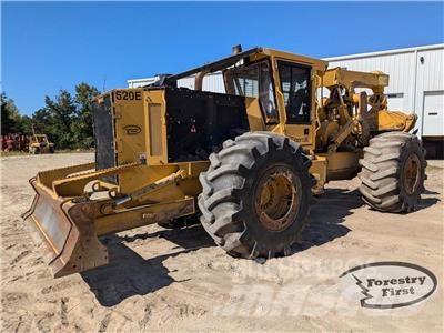 Tigercat 620E 集材機