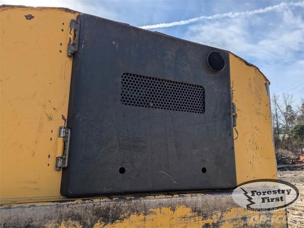 Tigercat 720E 伐木歸堆機