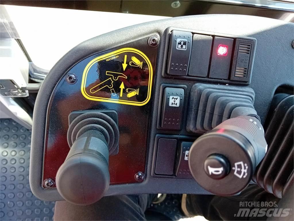 Mafi R336 4x4 終端式曳引機