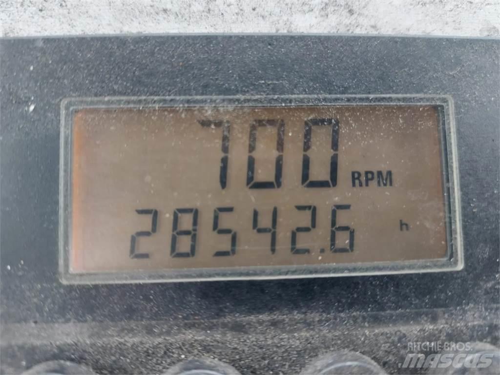 Terberg YT182 終端式曳引機