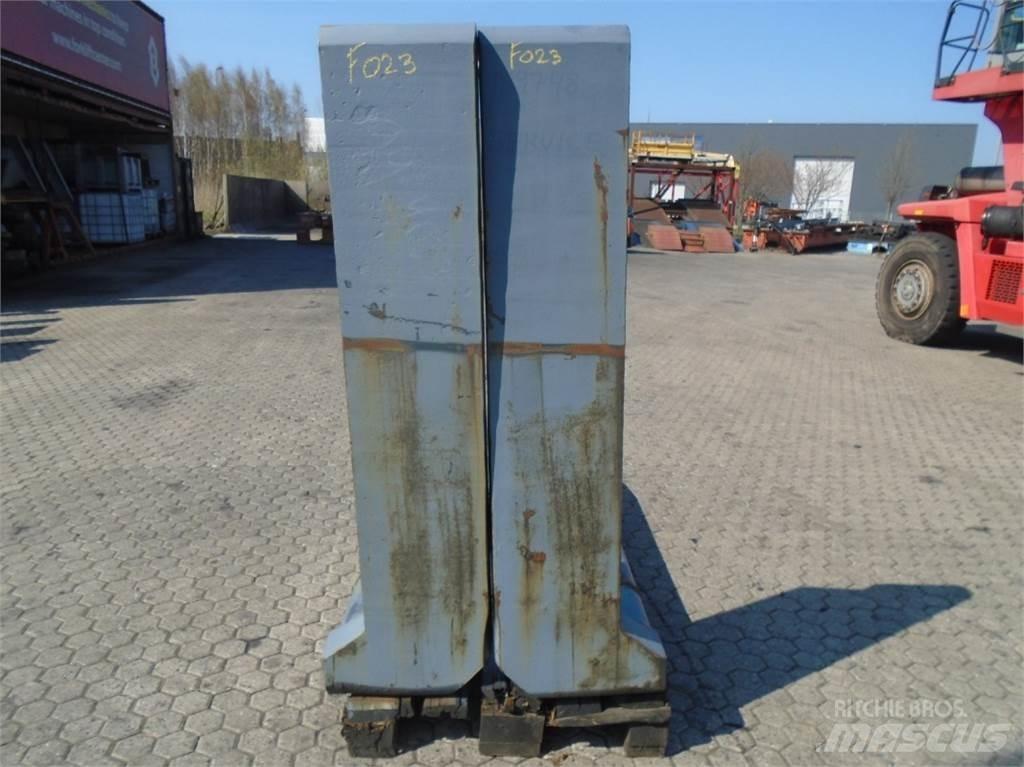 Terberg YT220 終端式曳引機
