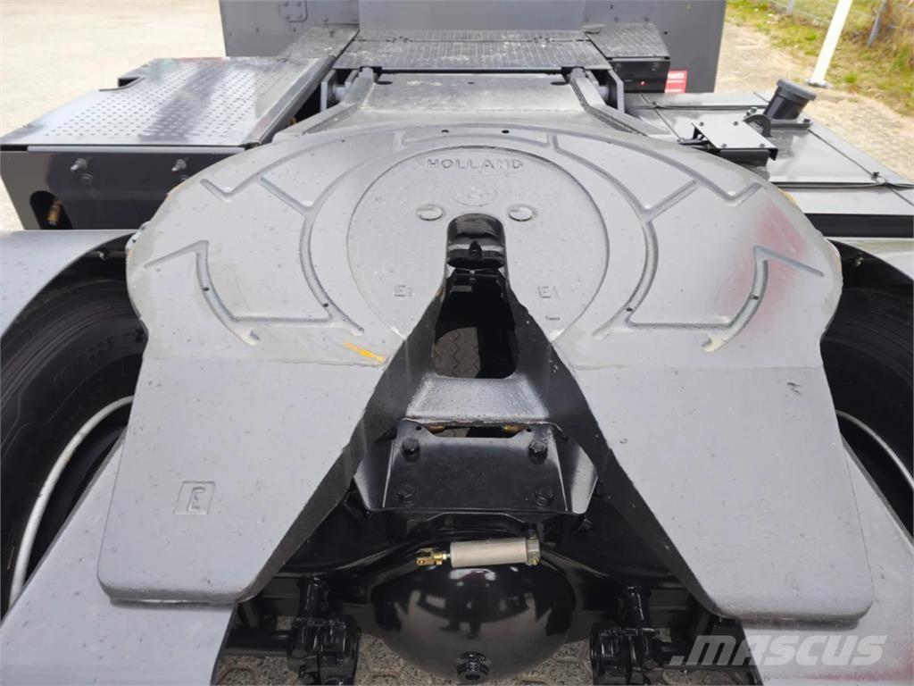 Terberg YT220 終端式曳引機