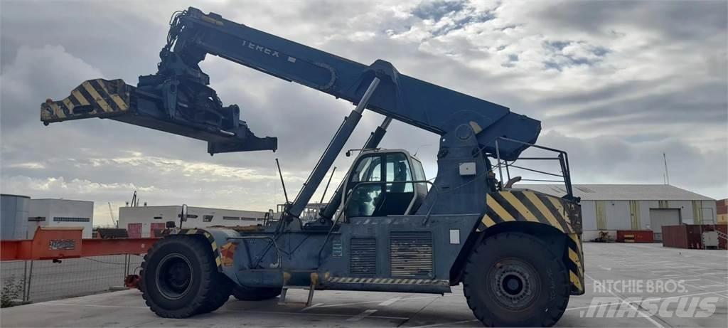 Terex TFC 45L 前伸型堆積機