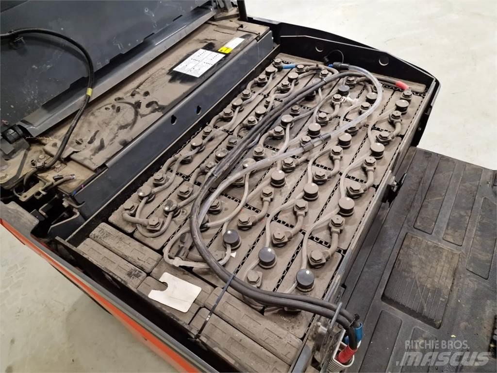 Toyota 8FBN15 電動堆高機