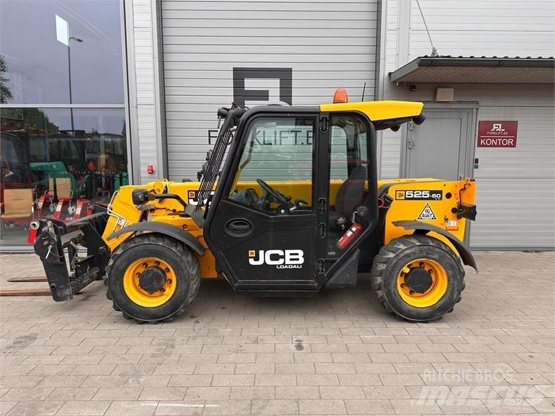 JCB 525-60 伸縮臂操作車