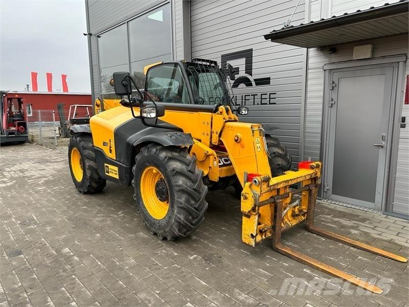 JCB 535-95 伸縮臂操作車