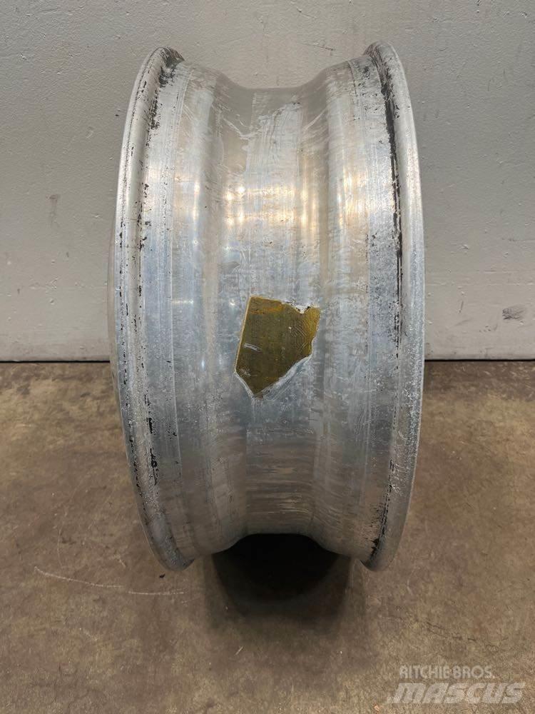Alcoa  輪胎、車輪和輪圈
