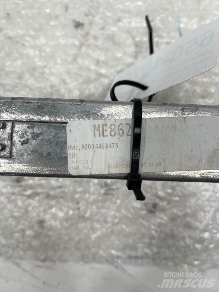 Bosch  駕駛室與內部