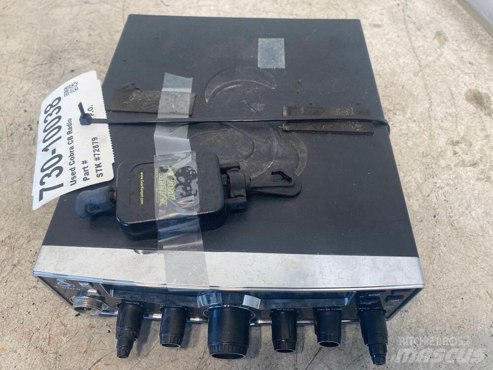 Cobra 29LX 電子設備