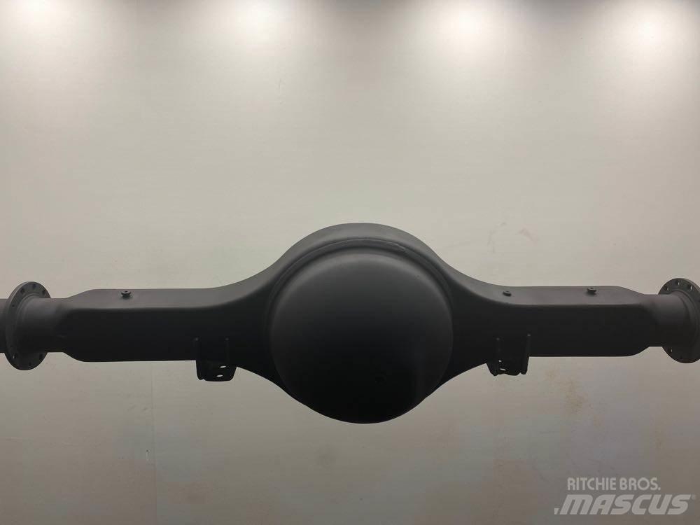  Dana S-135 軸