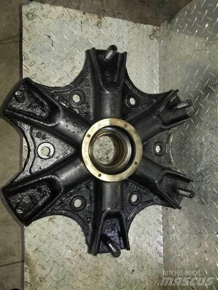 Dayton  輪胎、車輪和輪圈