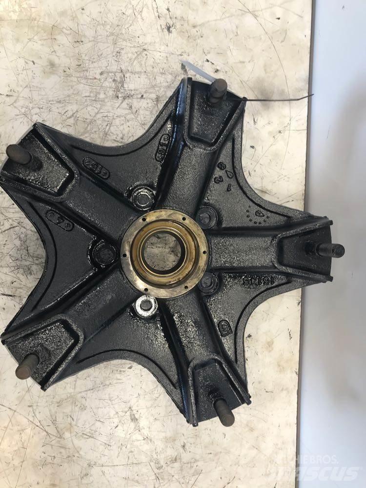 Dayton  輪胎、車輪和輪圈