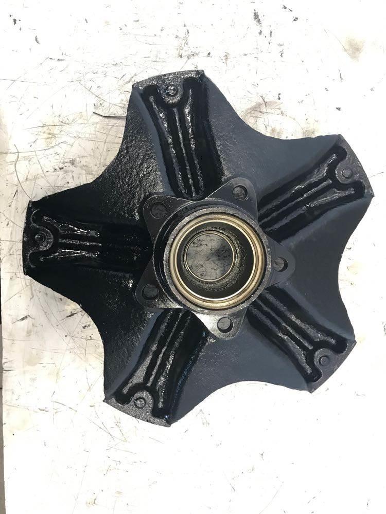 Dayton  輪胎、車輪和輪圈