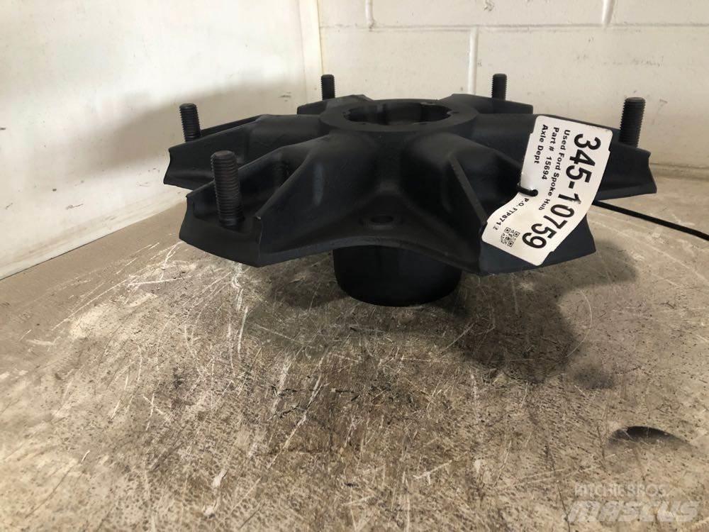 Dayton  輪胎、車輪和輪圈