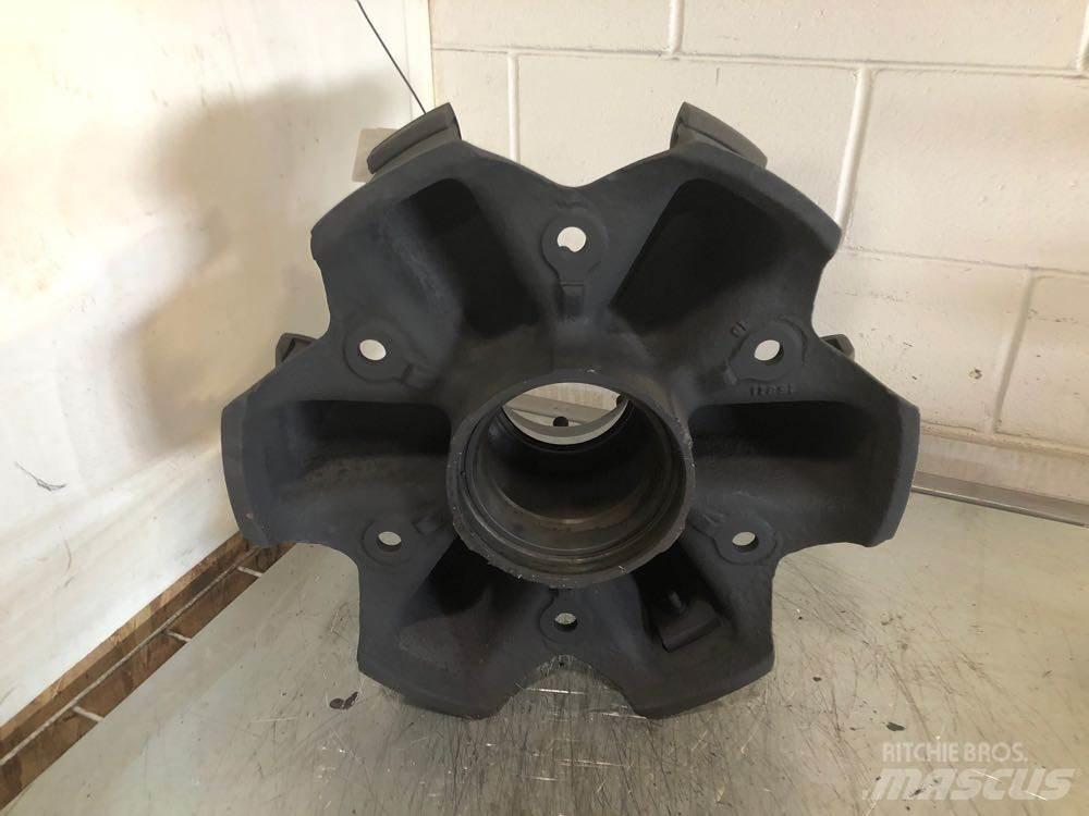 Dayton  輪胎、車輪和輪圈