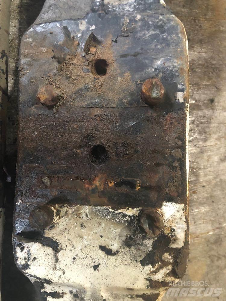 Eaton 20F4 軸
